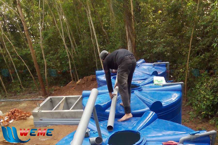 Lắp đặt các ống dẫn nước