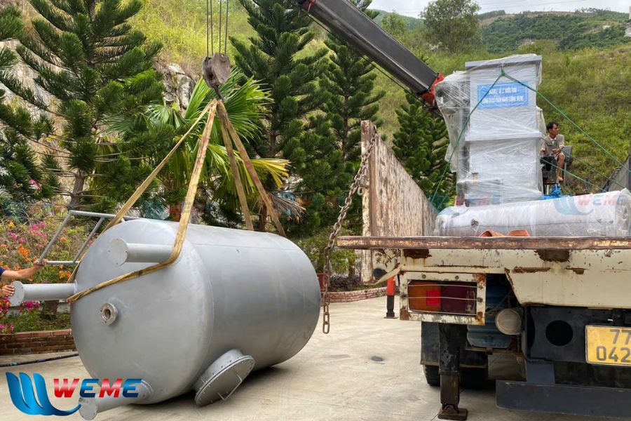 Hình ảnh vận chuyển vật tự hệ thống xử lý nước thải nhiễm dầu