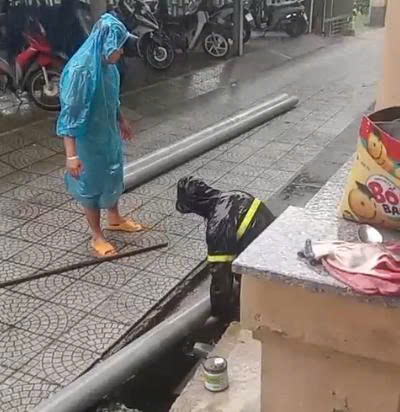 Thi công tuyến ống chính nước thải nhà máy Thủy điện A Lưới - Huế